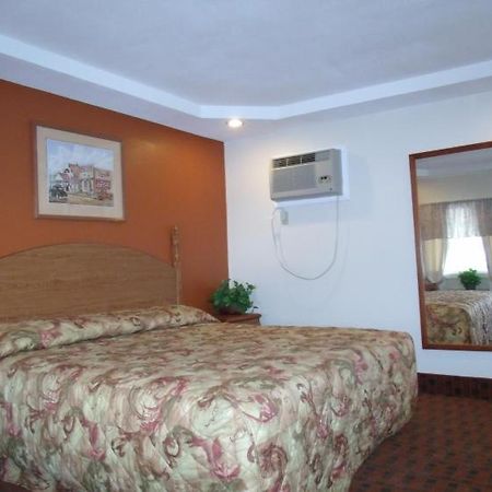 Woodlawn Hills Motel Henderson 外观 照片